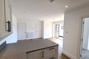 Kitchen onto lpunge- click for photo gallery